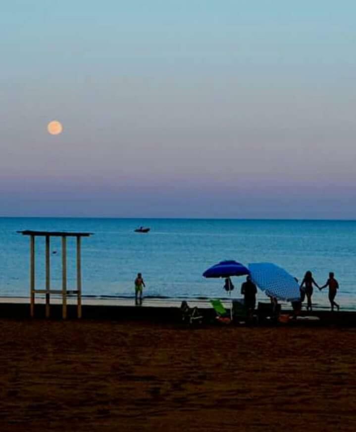 A Pozzallo Vicino Al Mare Villa Exterior foto